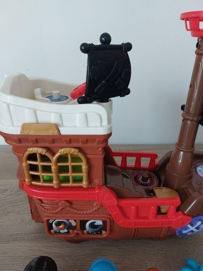 Bateau pirate interactif vTech à partir de 1 an - photo numéro 1