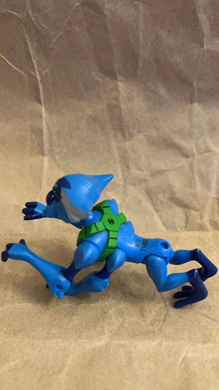 Bandai - Ben 10 - Rare figurine Ben 10 omniverse spider monkey  10cm - photo numéro 3