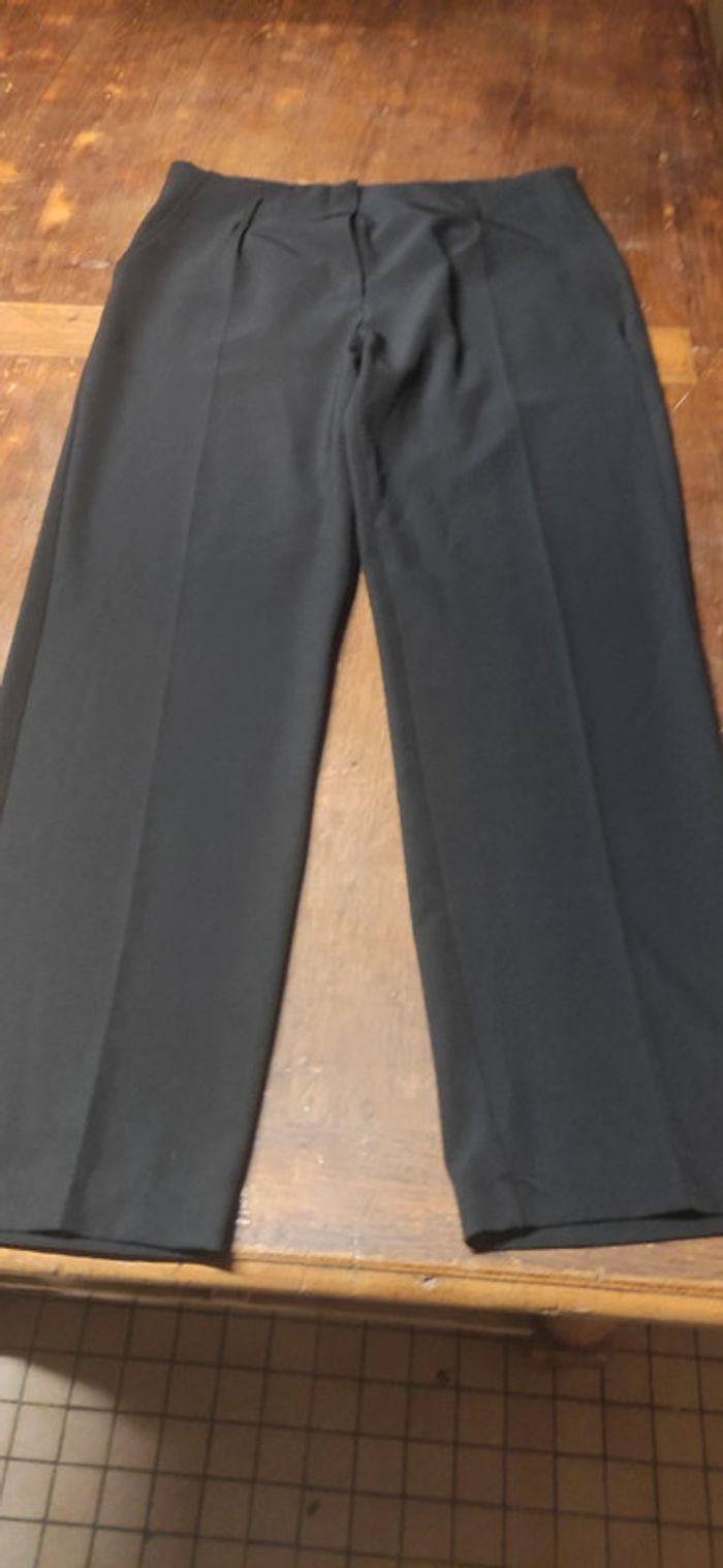 Pantalon femme taille 42 - photo numéro 1