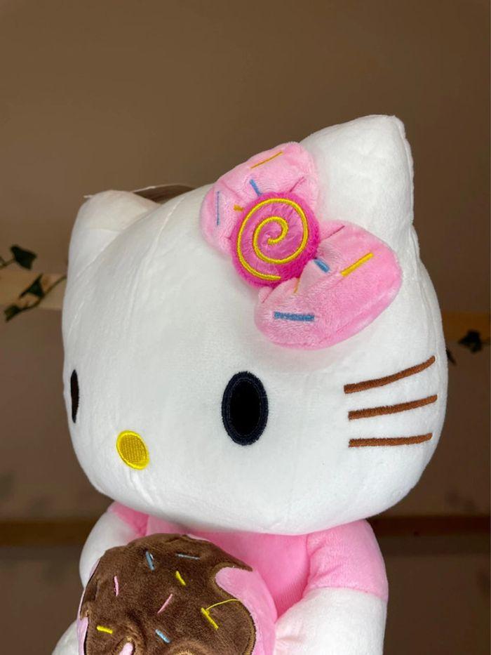 Peluche Hello Kitty avec sa Glace 🍦 - photo numéro 3