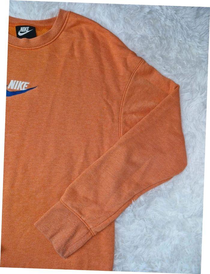 Pull orange nike taille S - photo numéro 3