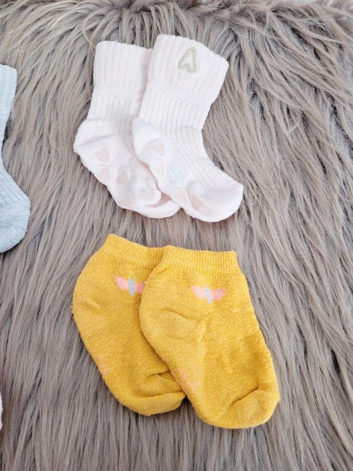 Lot de 6 chaussettes taille 21-23 - photo numéro 3