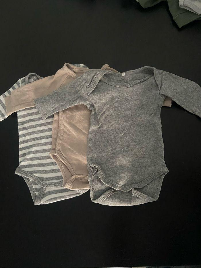 Lot vêtements bébé - photo numéro 1