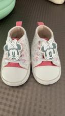 Chaussures style basket Minnie 9/12 mois