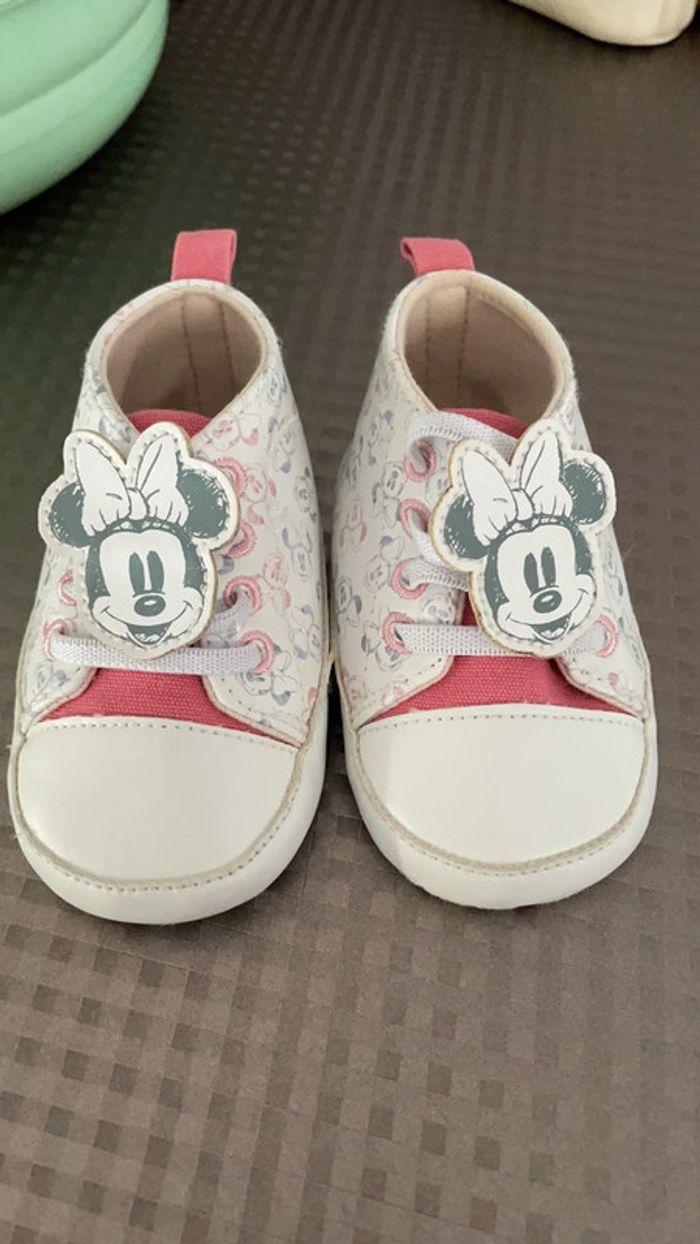 Chaussures style basket Minnie 9/12 mois - photo numéro 1