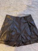 short en cuir kiabi