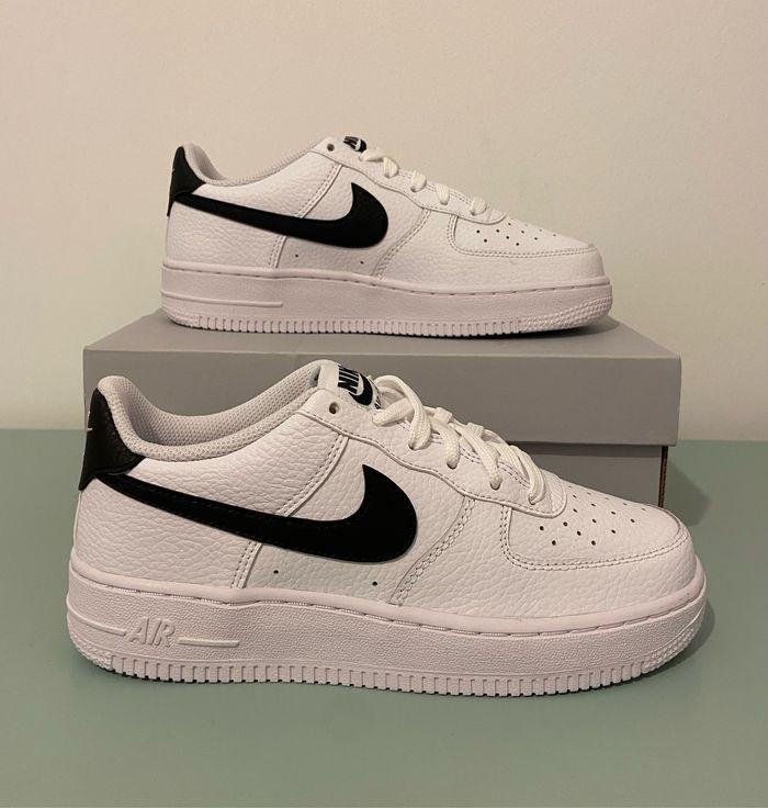 Baskets Nike Air Force 1 neuves - photo numéro 5