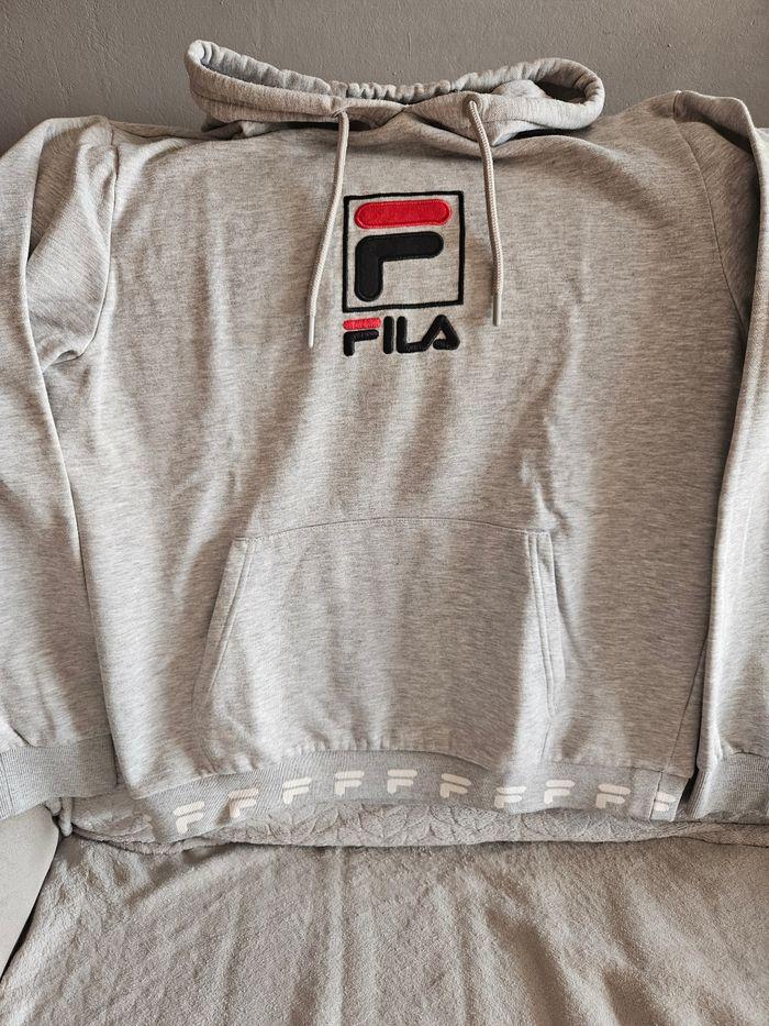 Pull fila - photo numéro 2