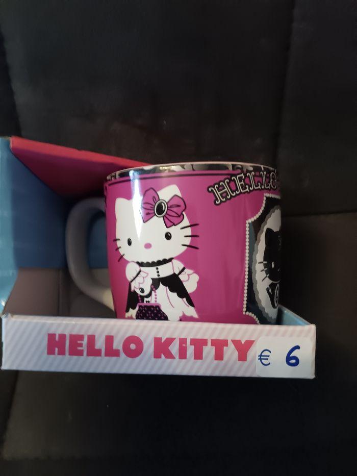 Tasse hello kitty - photo numéro 2