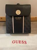 Sac à main sac à dos guess