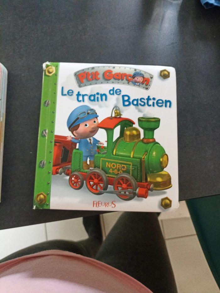 Livre le train de Bastien - photo numéro 1