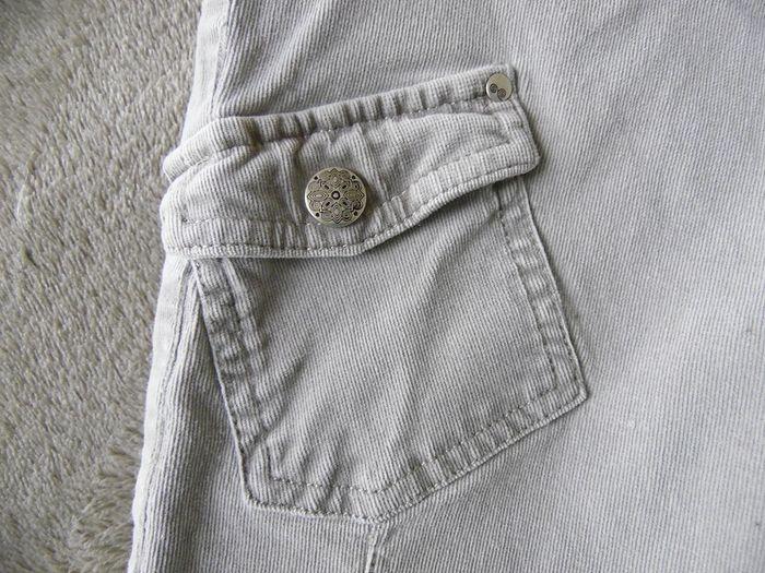 Beau pantalon velours gris, taille 4 ans. - photo numéro 3