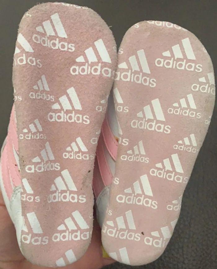 🛑chaussure bébé adidas🛑T18 - photo numéro 4