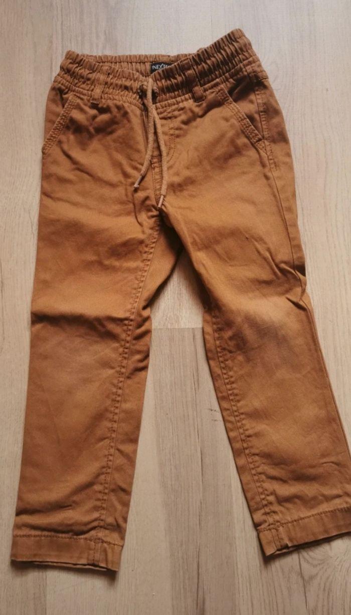 Pantalon et short 4 ans - photo numéro 1