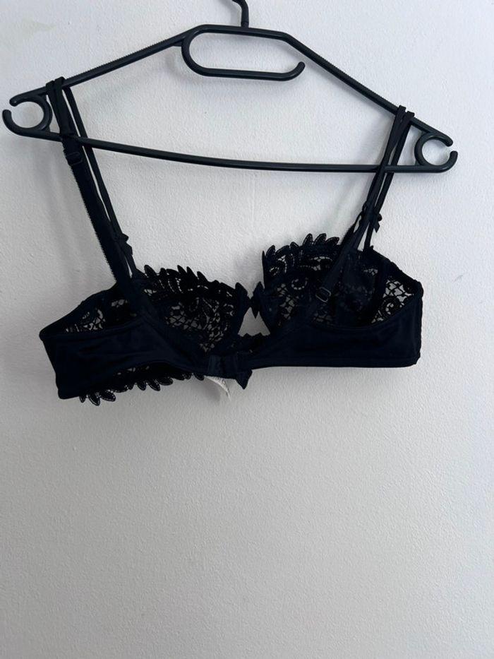 Soutien gorge noir - photo numéro 7