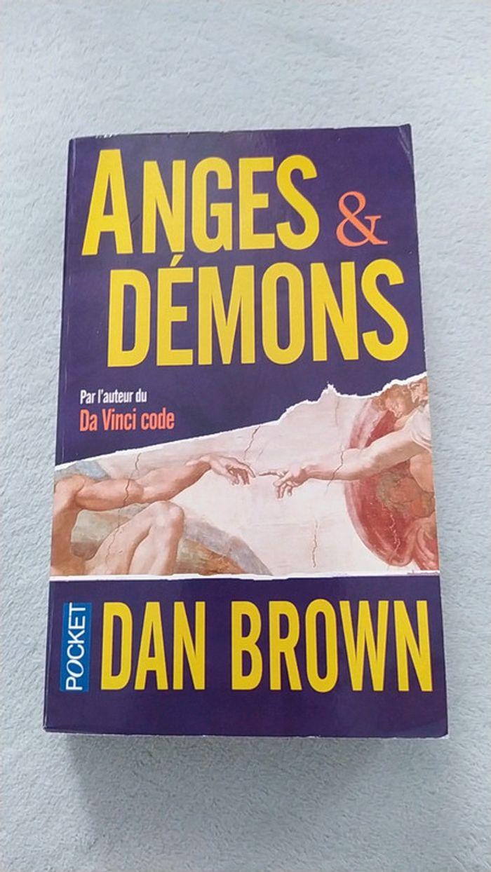 Lot de 2 livres de l'auteur Dan brown - photo numéro 1