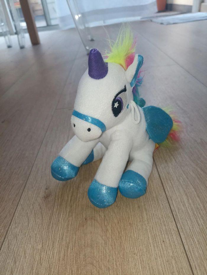 Peluche licorne - photo numéro 1