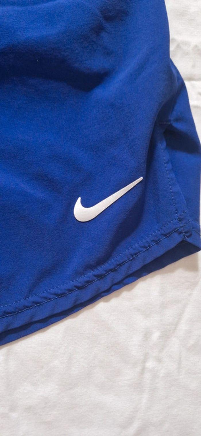 Short Nike - photo numéro 3