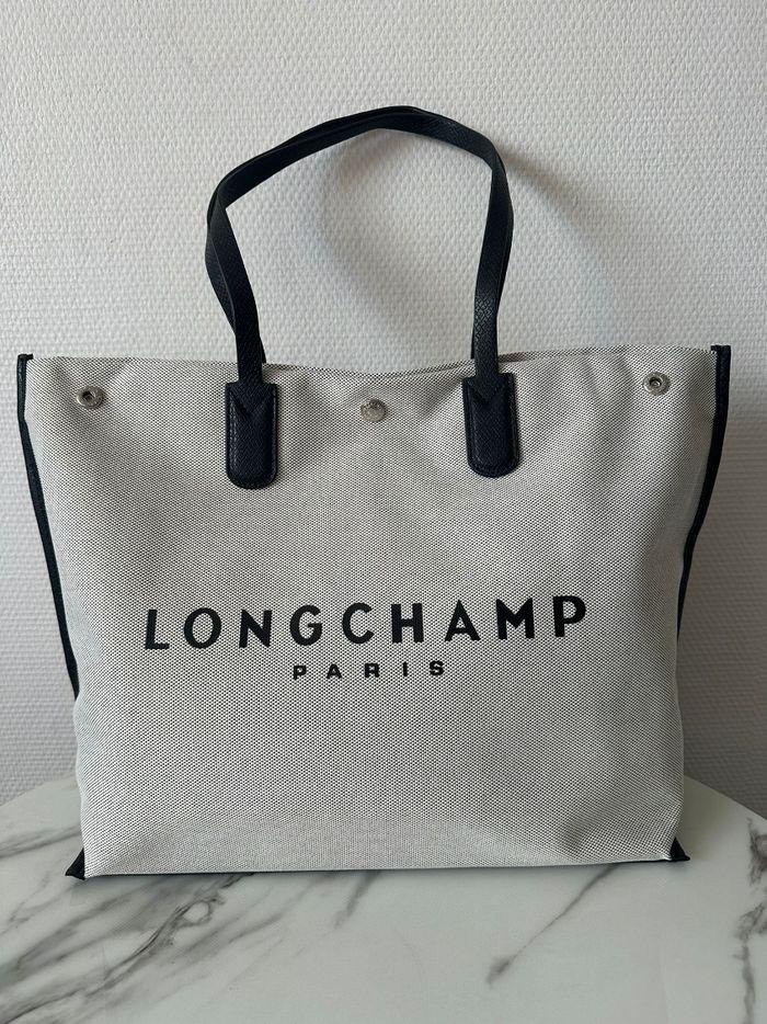 Sac  Longchamp cabas  L - photo numéro 1