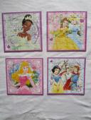 Lot de 4 puzzles princesses Disney