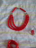 Ensemble Collier .Bracelet et boucles oreilles