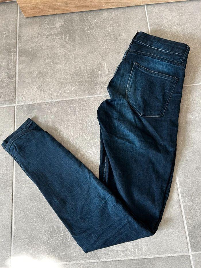 Jeans bleu hm - photo numéro 1