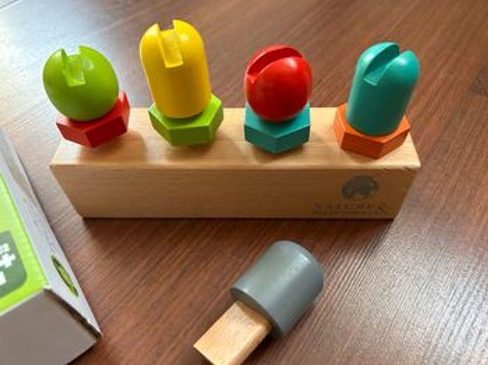 Jeu vissage et dévissage #montessori - photo numéro 3