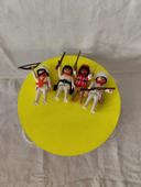 Playmobil 4 personnages  fusils armes