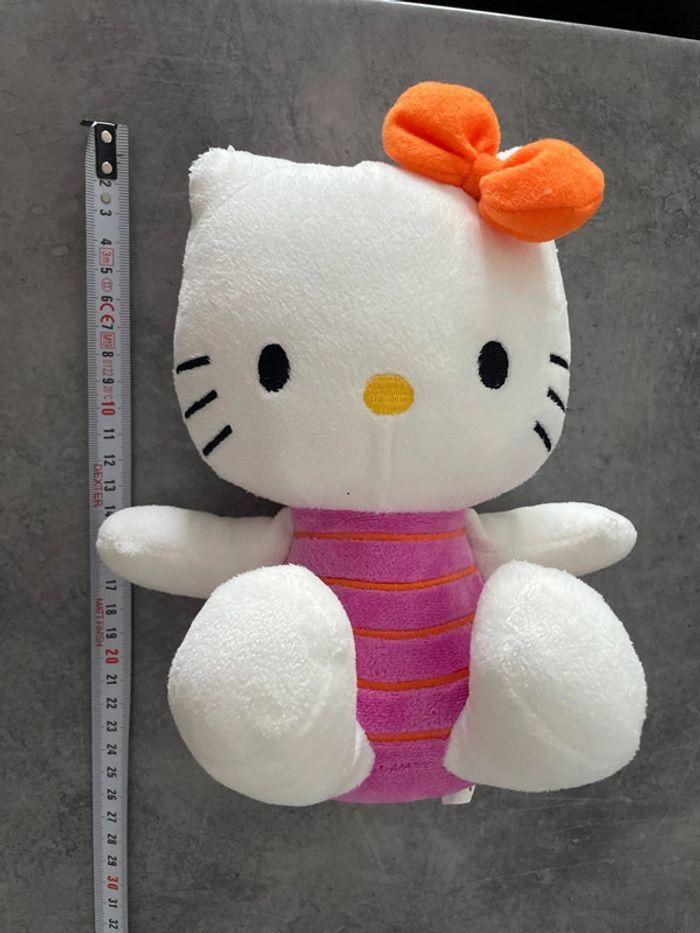 Peluche hello kitty - photo numéro 4