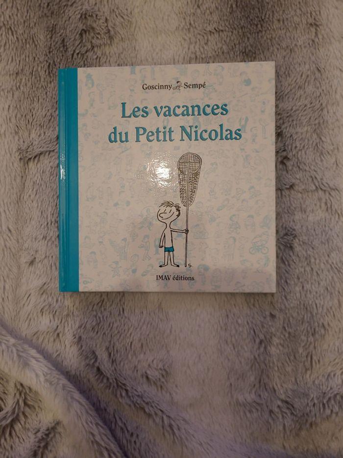 Livre "Les vacances du Petit Nicolas" - photo numéro 1