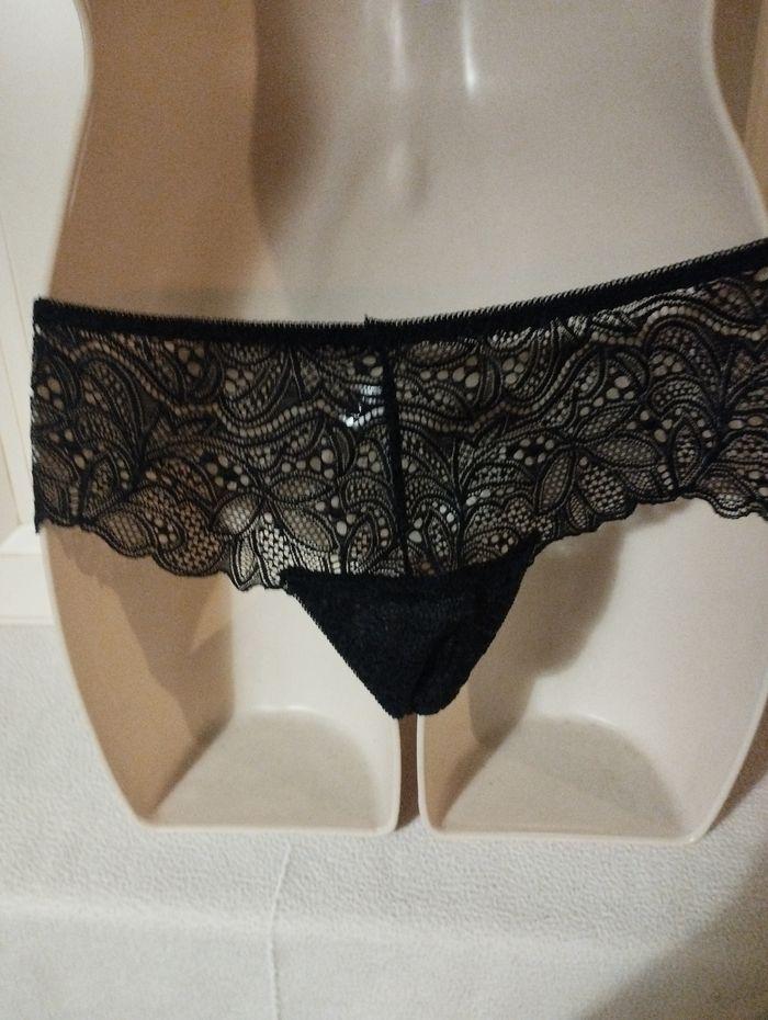 Ensemble de lingerie neuf triangle sans armatures ni rembourrage. S pour le haut et M pour le bas - photo numéro 5