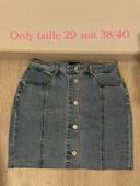 Jupe en jean bleu clair bouton et poche devant only taille 29 soit 38/40