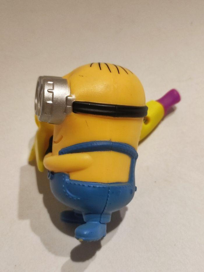 Figurine minion Moi moche 8 cm - photo numéro 2