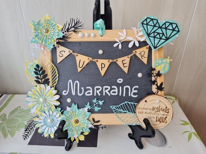 Cadre decoratif marraine