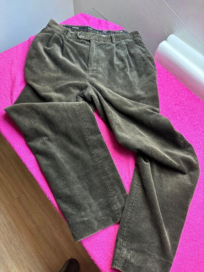 Pantalon velours de marque Brice, taille 46 - photo numéro 1