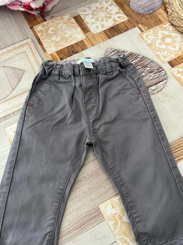 Pantalon gris 6 mois - photo numéro 2