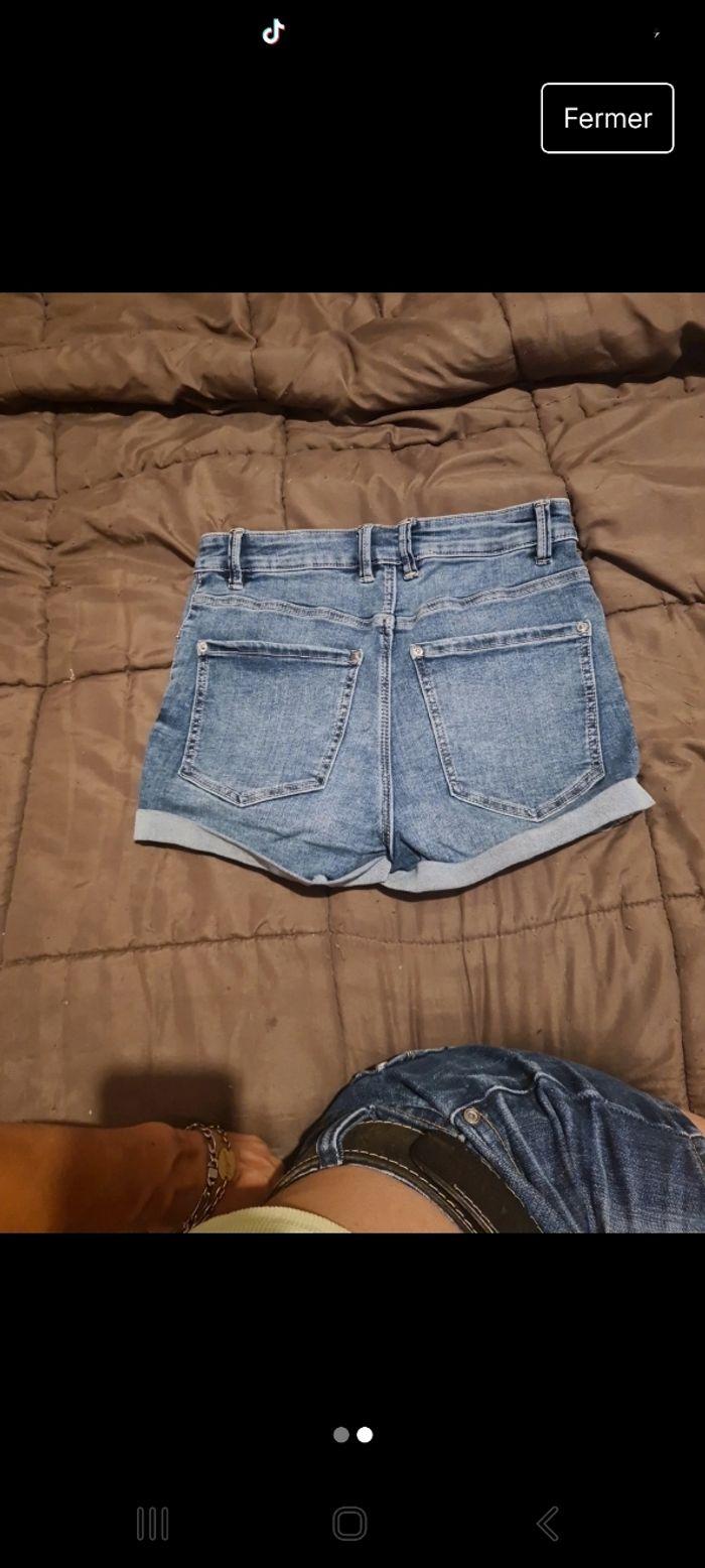 Lot de 2 Short  en jeans femme t 36 - photo numéro 2