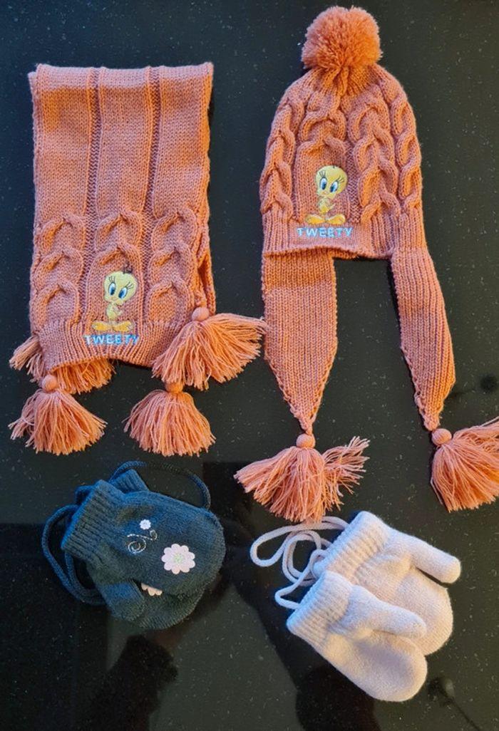 Bonnet, écharpe et gants 3 mois - photo numéro 1