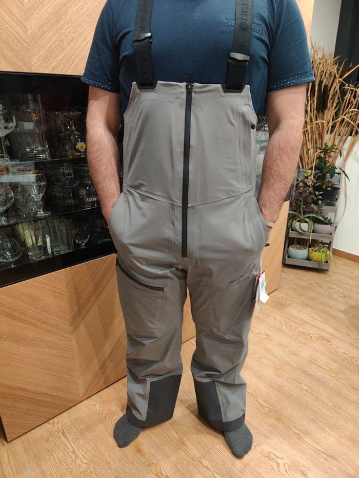 Pantalon salopette de ski Obermeyer neuf - photo numéro 1