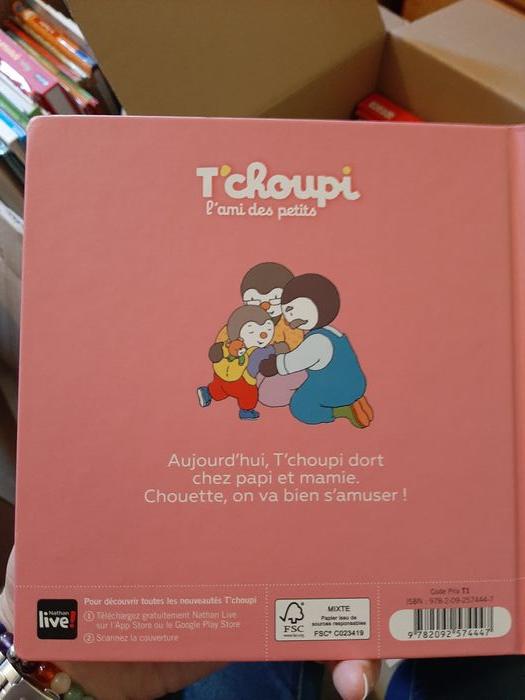 T’choupi dort chez papi et mamie - photo numéro 2