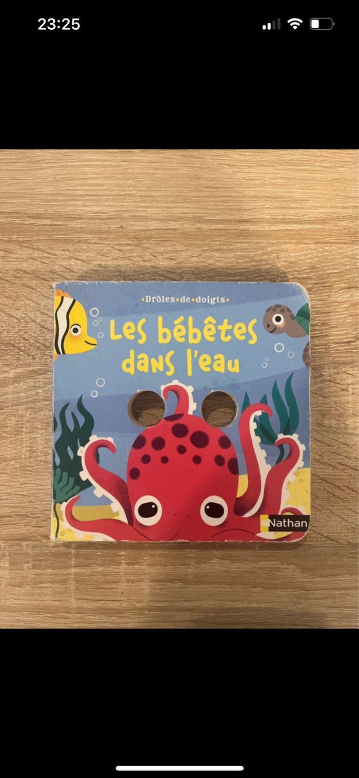 Livre bébé - photo numéro 1