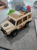 Playmobil aventuriers avec 4x4