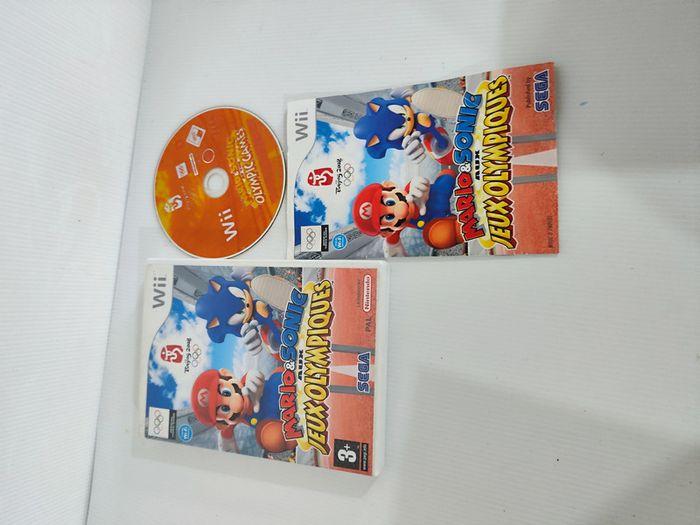 Wii, Mario & Sonic aux jeux Olympiques, fonctionne mais plusieurs rayures,