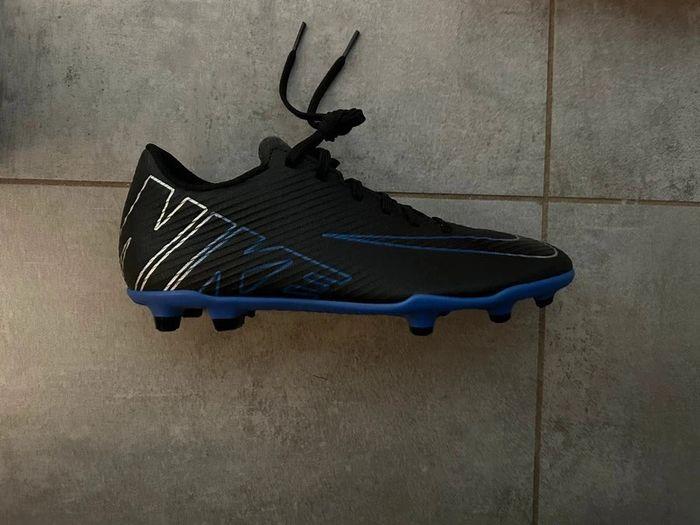 crampons vapor 15 nike taille 40 - photo numéro 2