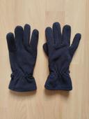 Paire de gants noirs