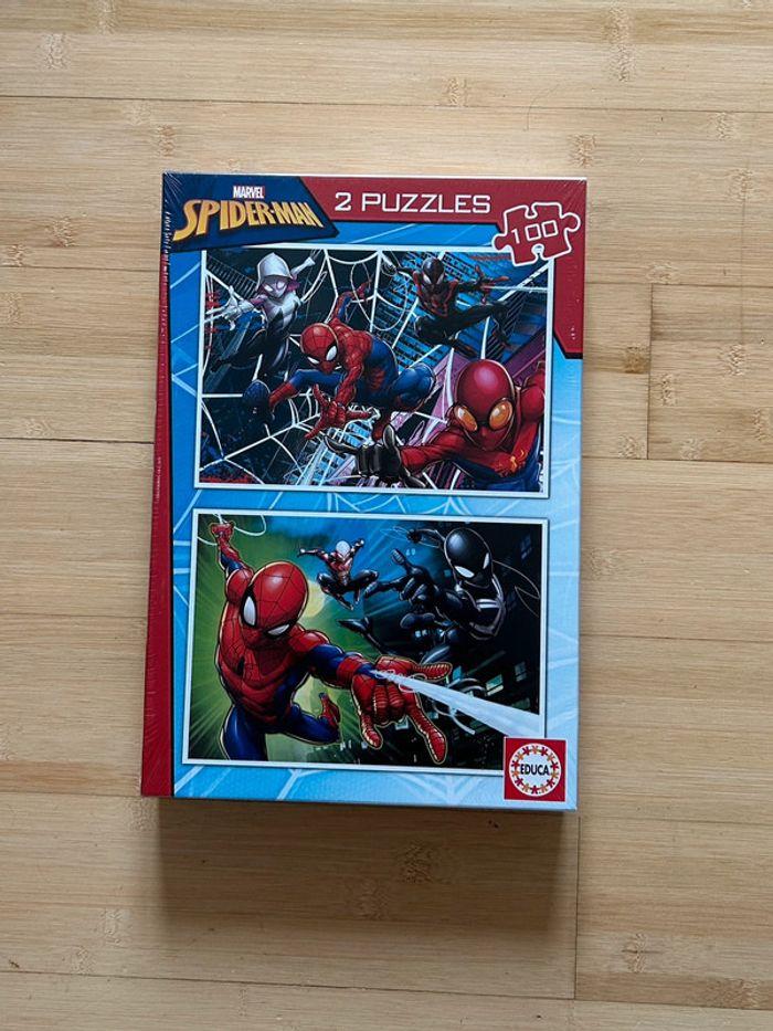 puzzles Spiderman 100 pièces - photo numéro 1