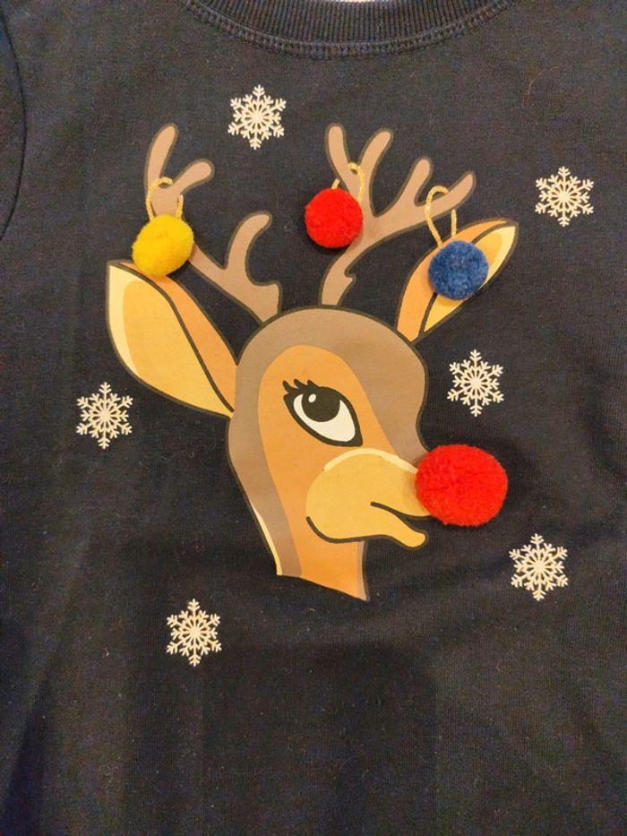 Pull de Noël biche 8 ans - photo numéro 3