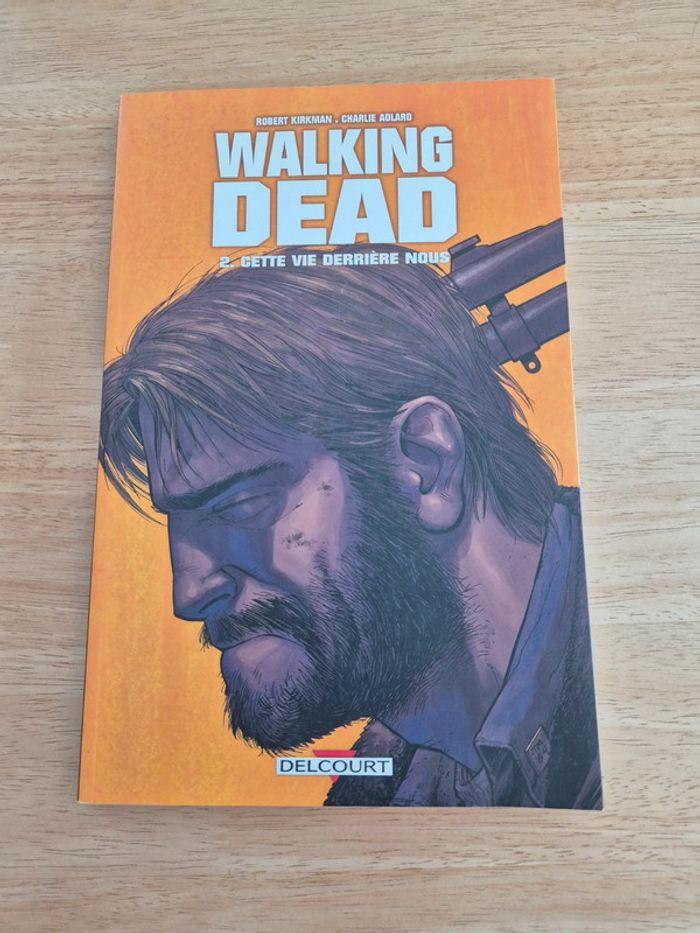 Walking dead tome 2 - photo numéro 1