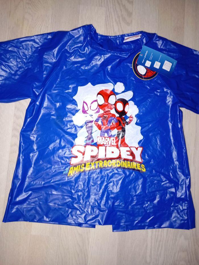 Tablier de peinture bleu école Spidey Marvel 
T. 3-4 ans 
NEUF - photo numéro 2