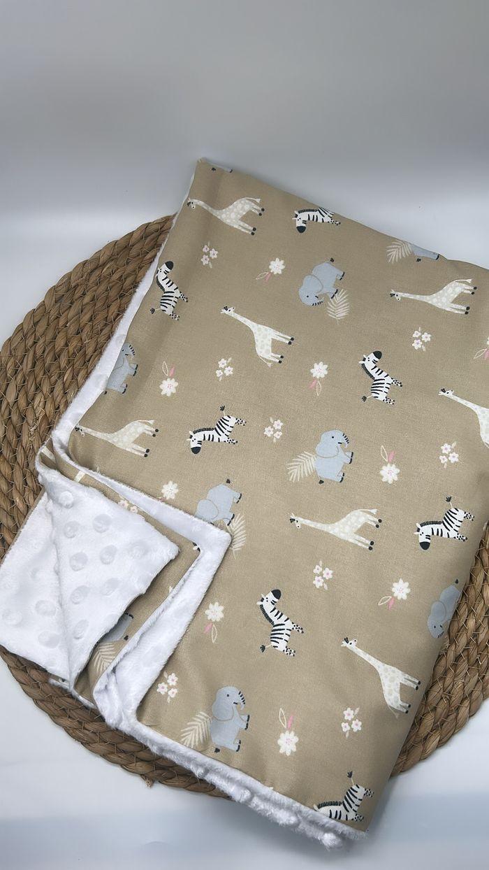 Couverture animaux beige fait main